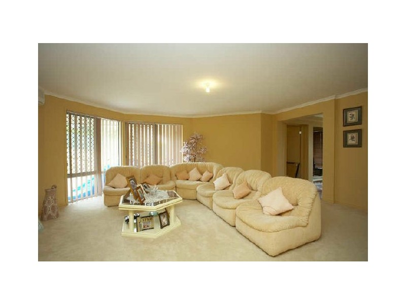 11 Tantallon Place, Narangba QLD 4504
