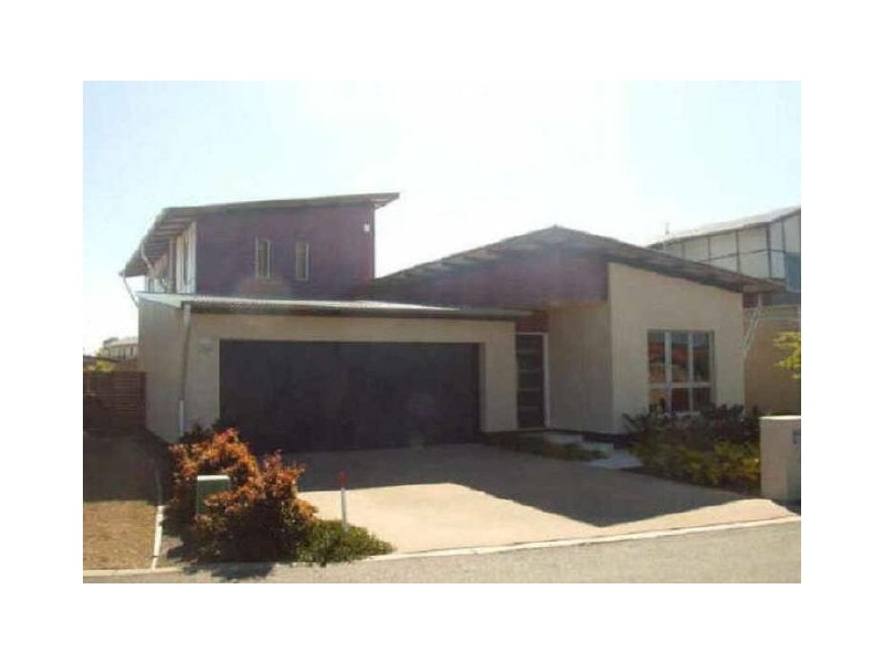 107 Spinnaker Drive, Sandstone Point QLD 4511