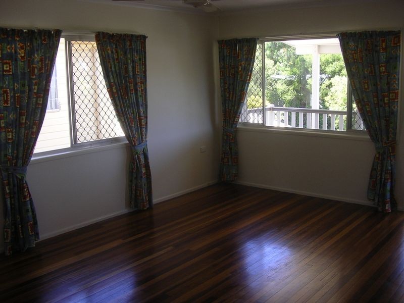 25 Spring Street, Deception Bay QLD 4508