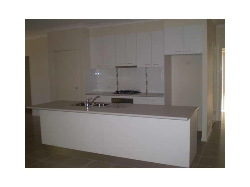 North Lakes QLD 4509