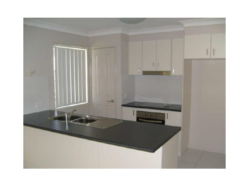 Rothwell QLD 4022
