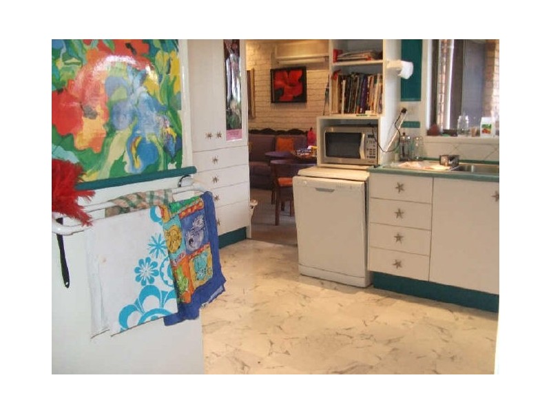 20 Bayside Drive, Beachmere QLD 4510