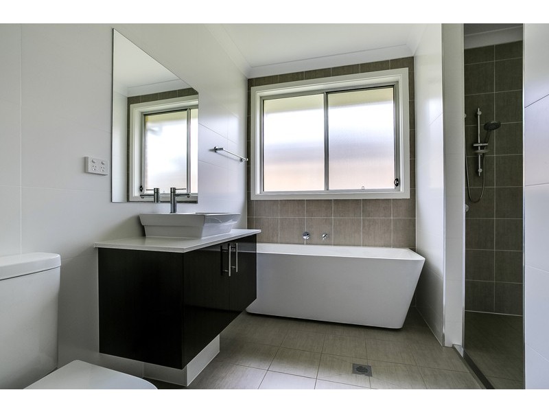 10 Balmoral Rise, Wilton NSW 2571