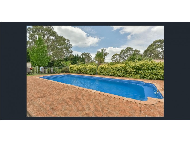 10 Glenanne Place, Thirlmere NSW 2572