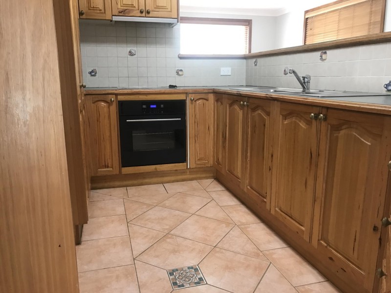 10A Glenanne Place, Thirlmere NSW 2572