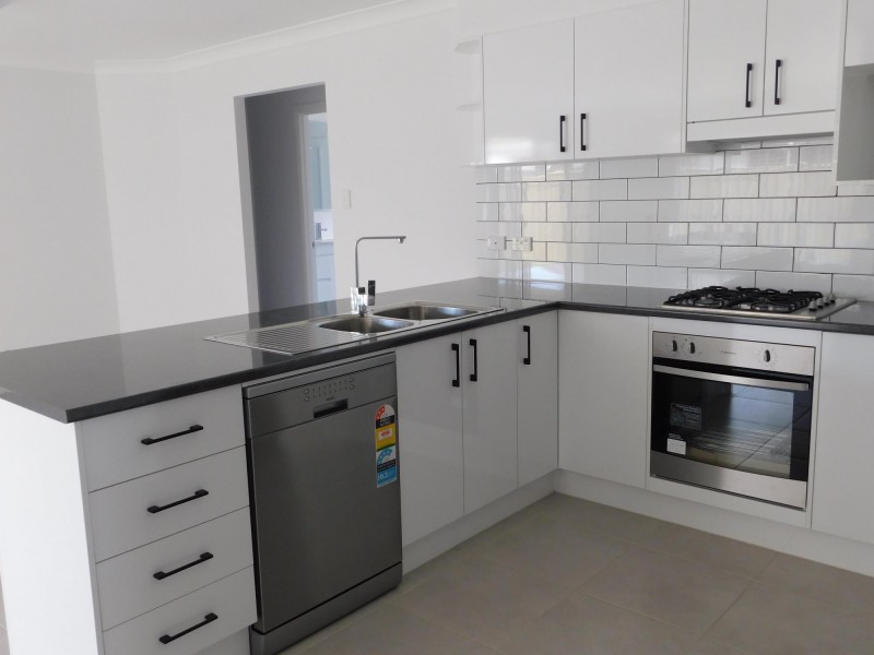 11 Barrallier Avenue, Tahmoor NSW 2573