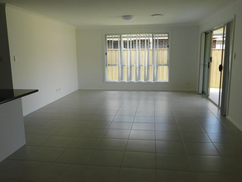 11 Barrallier Avenue, Tahmoor NSW 2573