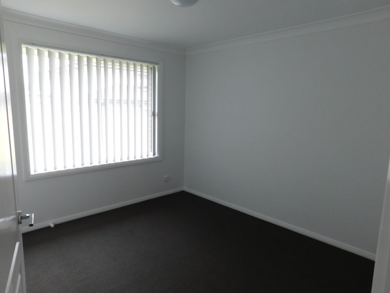 11 Barrallier Avenue, Tahmoor NSW 2573