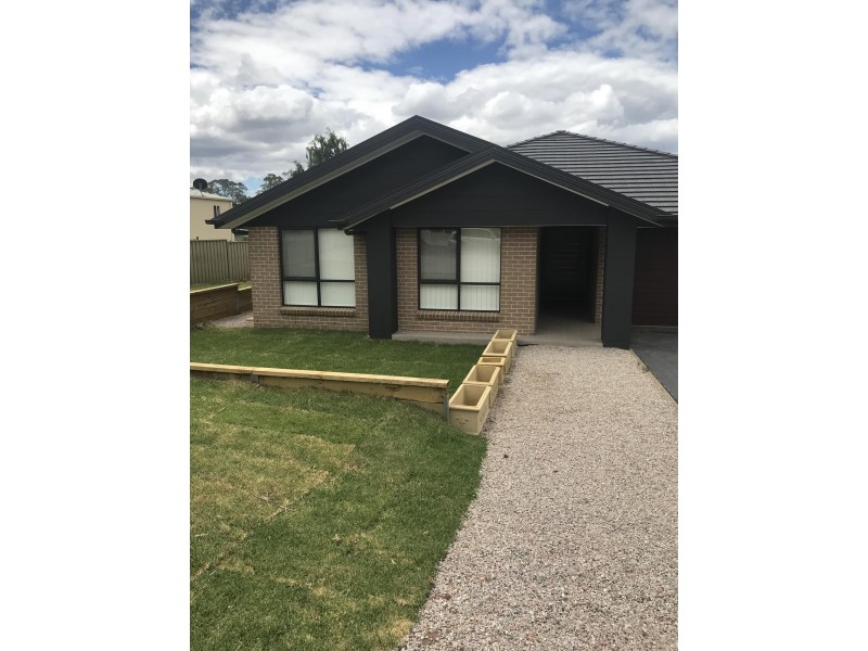 25 Hogans Drive, Bargo NSW 2574