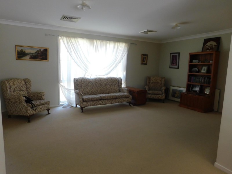 25 The Ironbarks, Picton NSW 2571