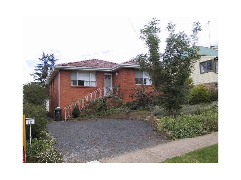 12 Picton Avenue, Picton NSW 2571