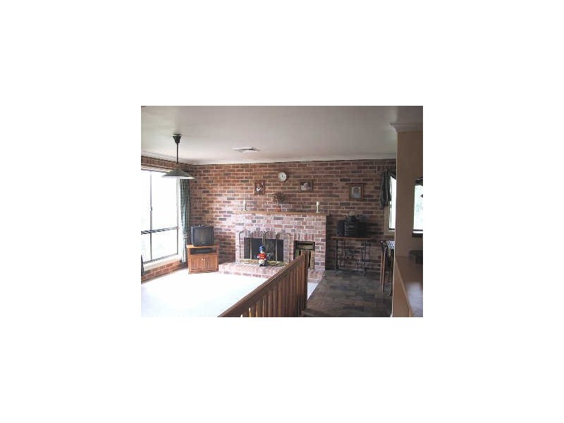 6 Wild Street, Picton NSW 2571