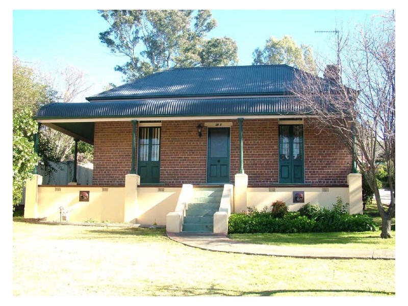 39a Lumsdaine Street, Picton NSW 2571