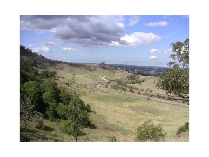 15 Picton Road, Picton NSW 2571