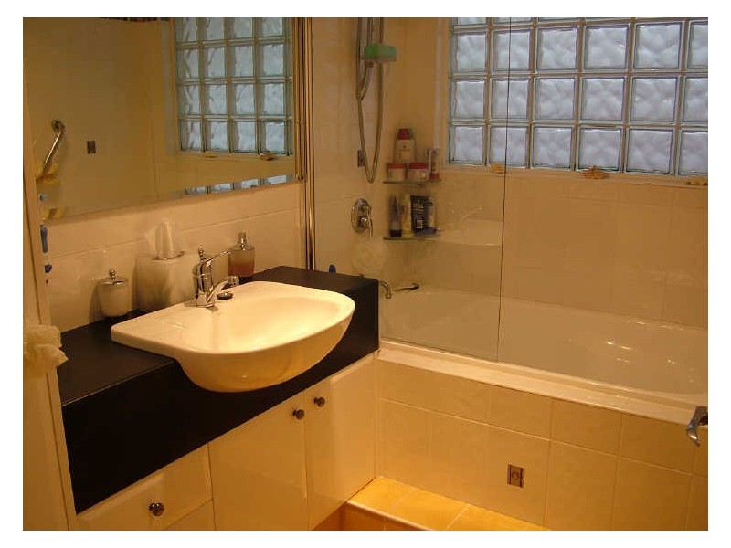 1a Wren Place, Thirlmere NSW 2572