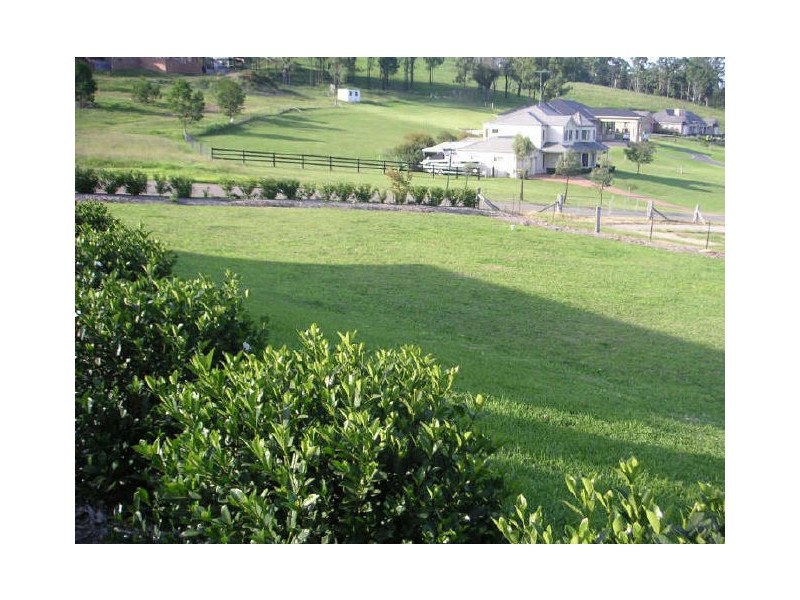 27 The Grange, Picton NSW 2571