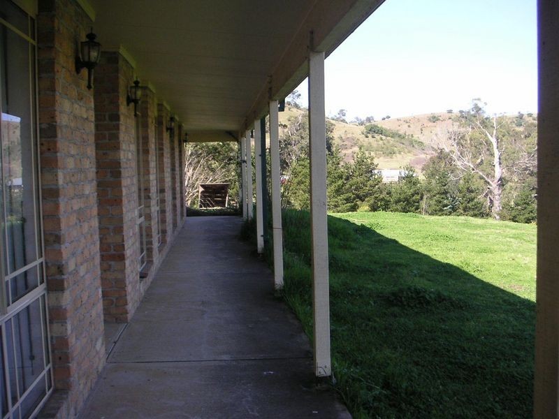 15 Tyrone Road, Picton NSW 2571