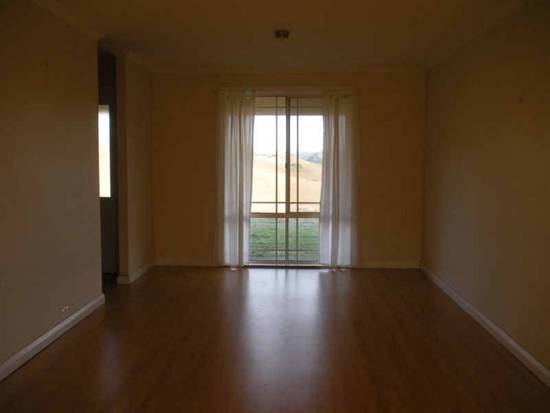 15 Tyrone Road, Picton NSW 2571