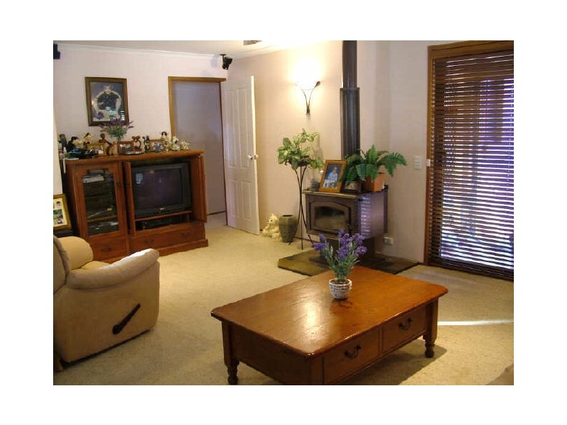 4 Park Avenue, Tahmoor NSW 2573