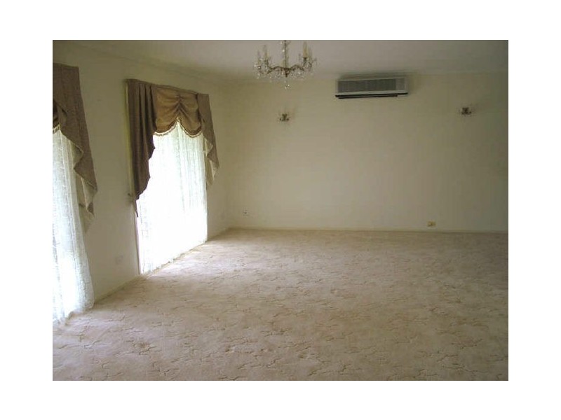 2 Mortimer Street, Yanderra NSW 2574