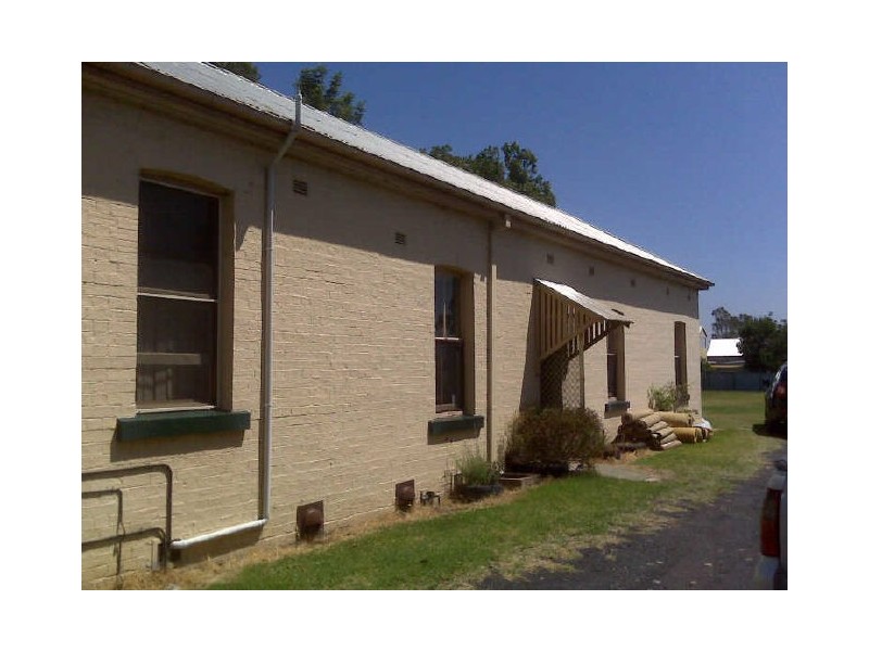 27B Oaks Street, Thirlmere NSW 2572