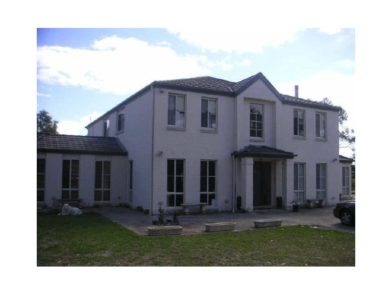 175 Nightingale Road, Pheasants Nest NSW 2574