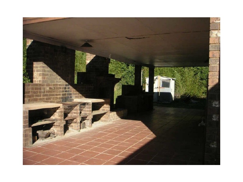 1 Victoria Street, Picton NSW 2571