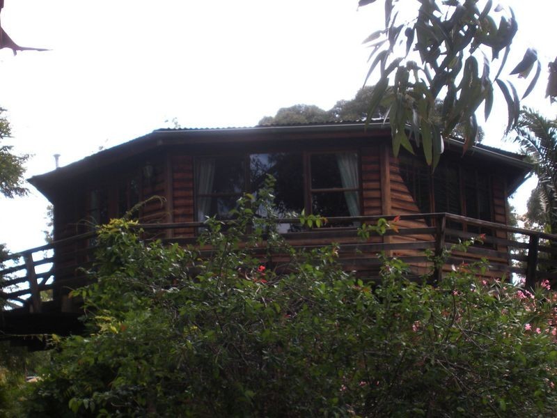 5 Barbour Road, Thirlmere NSW 2572