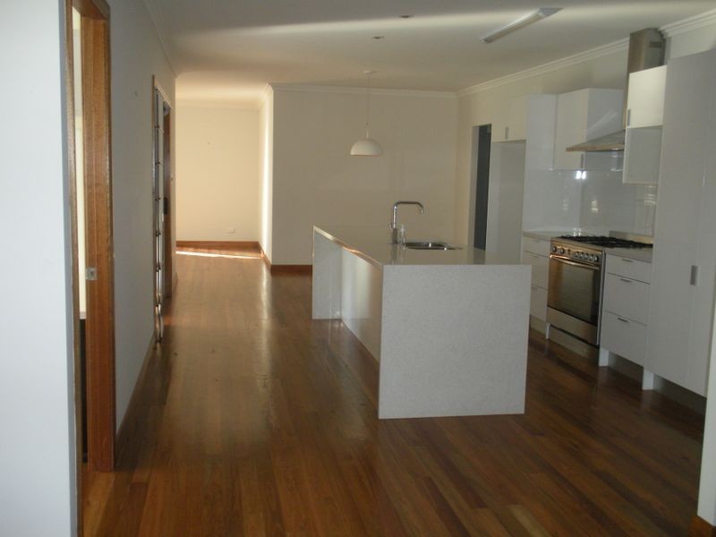 7A Gordon Street, Thirlmere NSW 2572