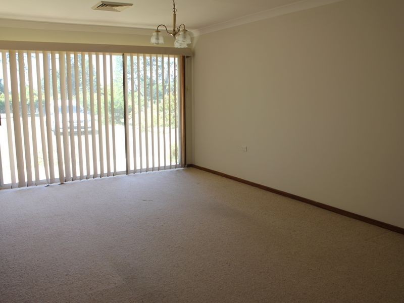 35 Michell Road, Thirlmere NSW 2572