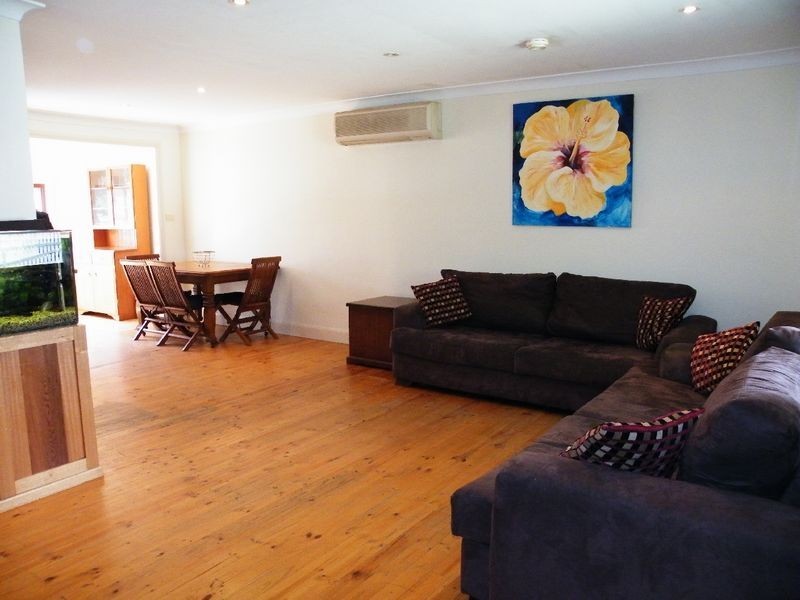 373 Argyle Street, Picton NSW 2571