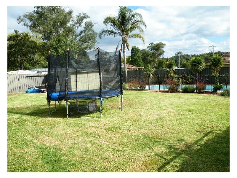 31 Turner Street, Thirlmere NSW 2572