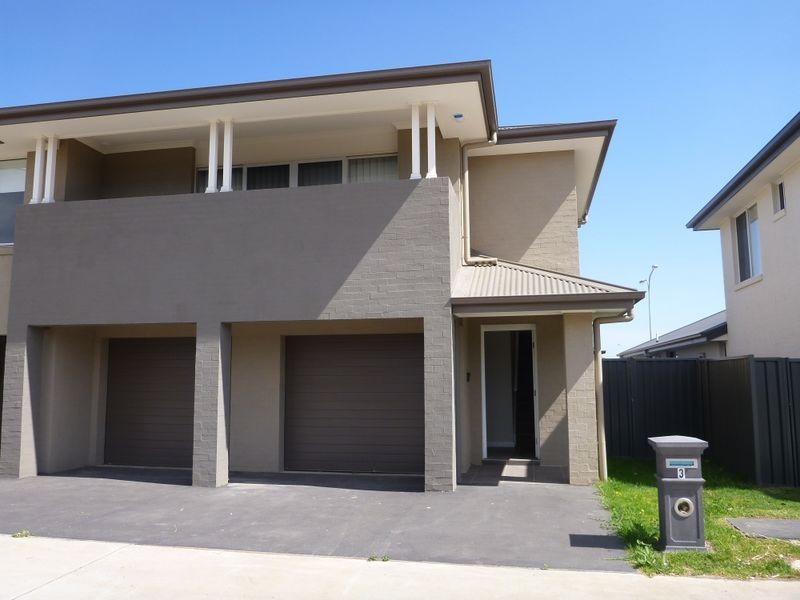 3 Middleton Lane, Gregory Hills NSW 2557