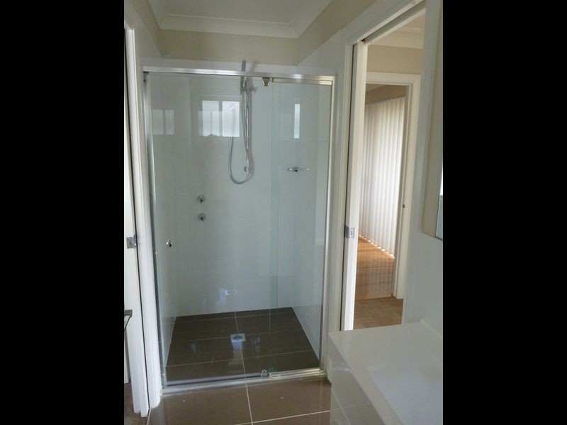 3 Middleton Lane, Gregory Hills NSW 2557