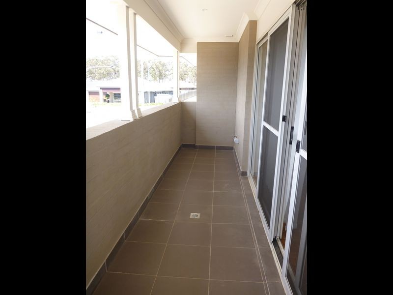 3 Middleton Lane, Gregory Hills NSW 2557