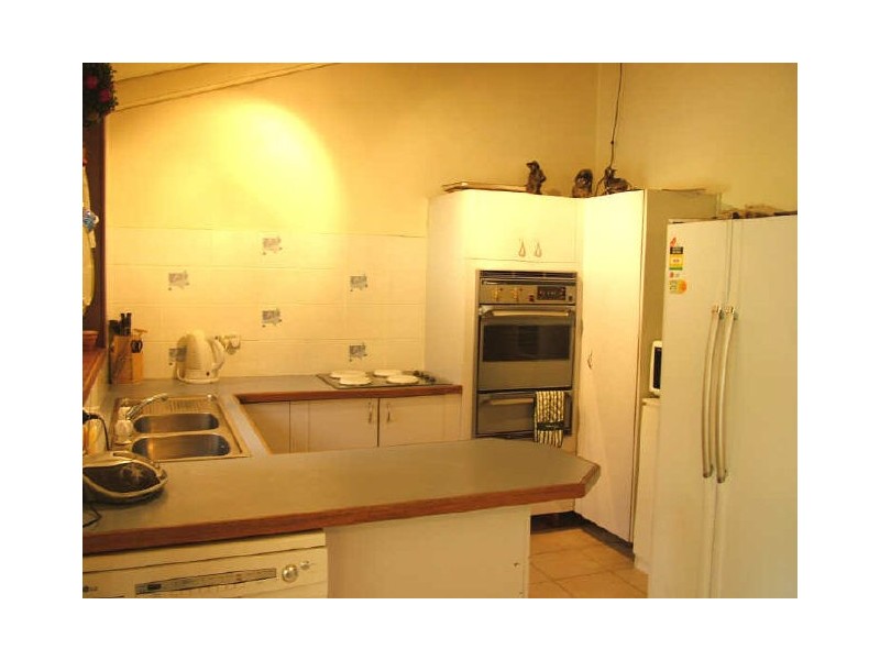 Yanderra NSW 2574