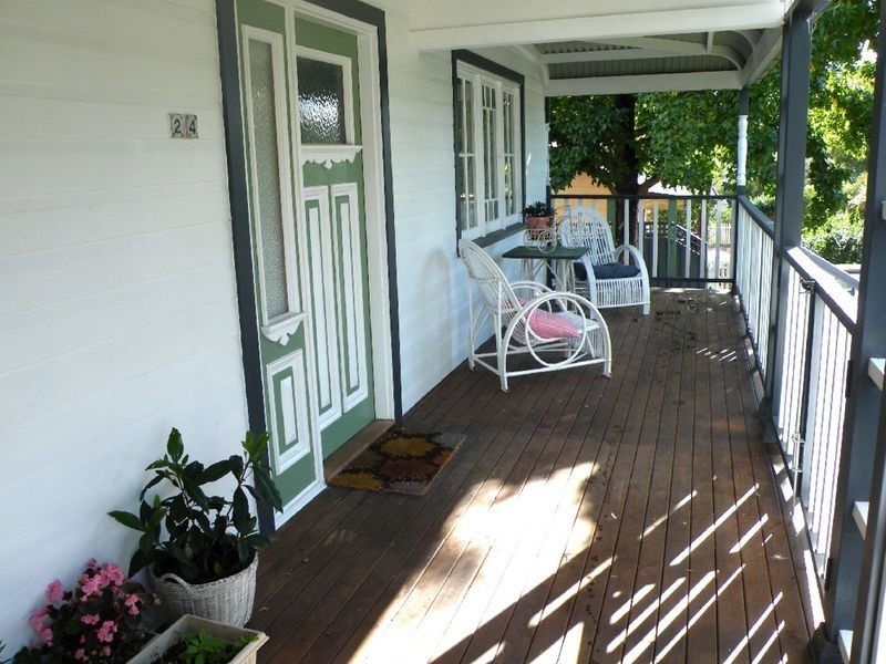 24 Antill Street, Picton NSW 2571