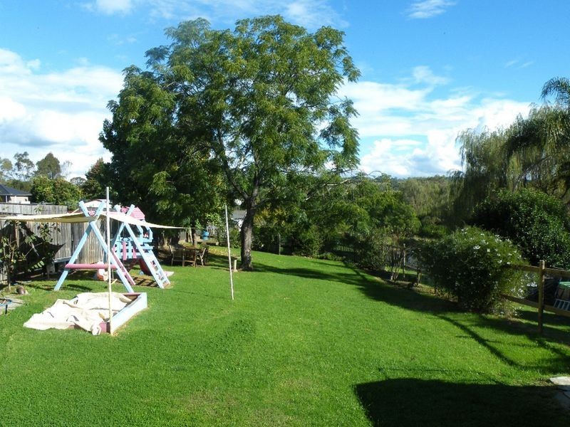 24 Antill Street, Picton NSW 2571