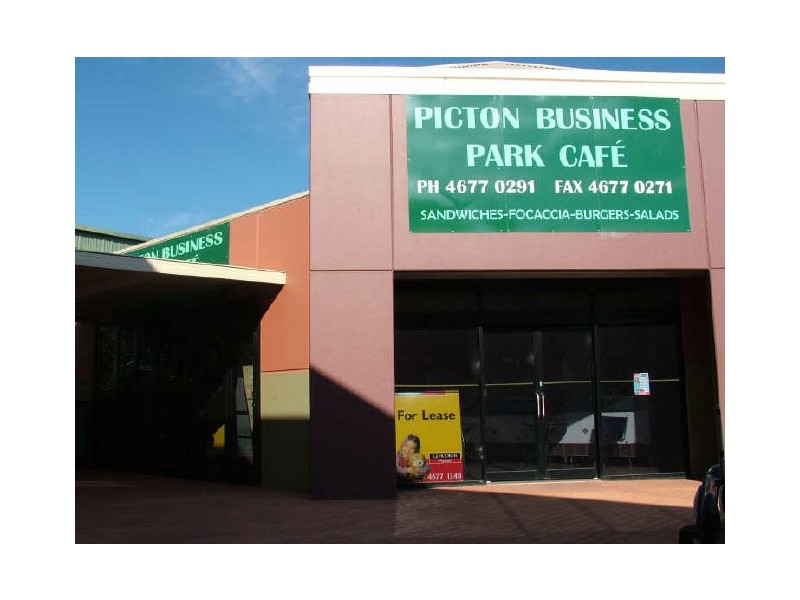10/15 Henry St, Picton NSW 2571