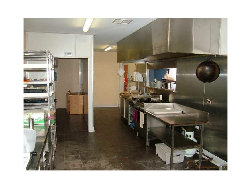 10/15 Henry St, Picton NSW 2571