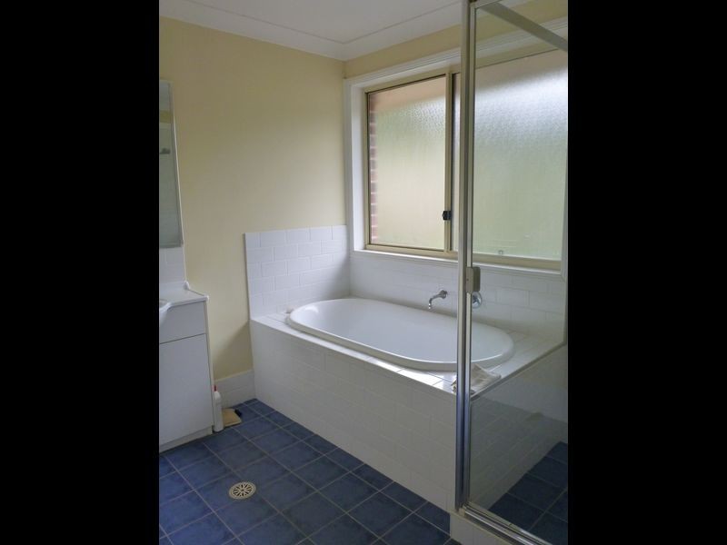 27 The Ironbarks, Picton NSW 2571