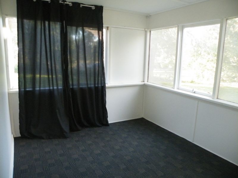 165B Lakes Street, Thirlmere NSW 2572