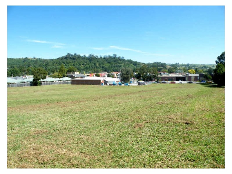 15 Colden Street, Picton NSW 2571