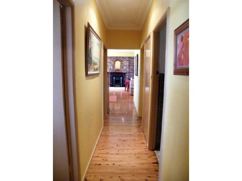 3 Merlin St, The Oaks NSW 2570