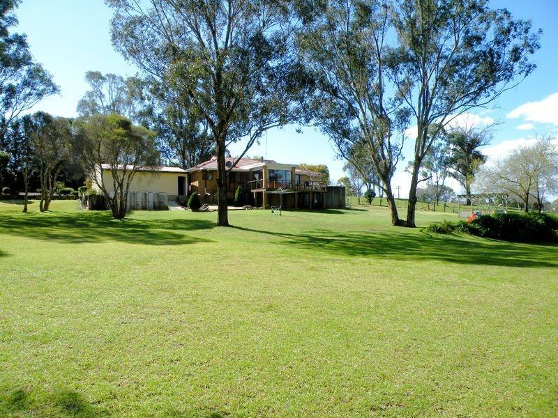 Pheasants Nest NSW 2574