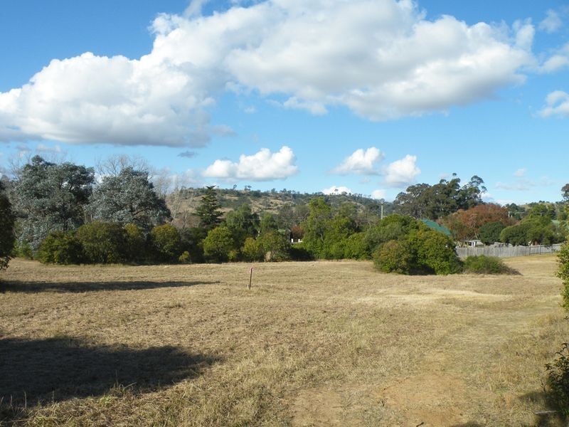 239 Argyle Street, Picton NSW 2571