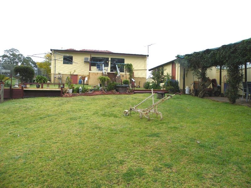 The Oaks NSW 2570