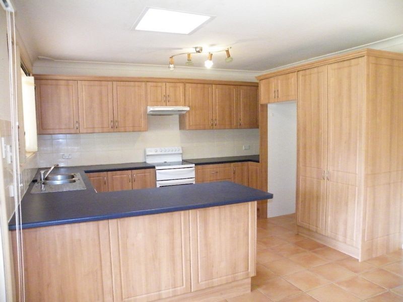 18 Hunter Street, Tahmoor NSW 2573