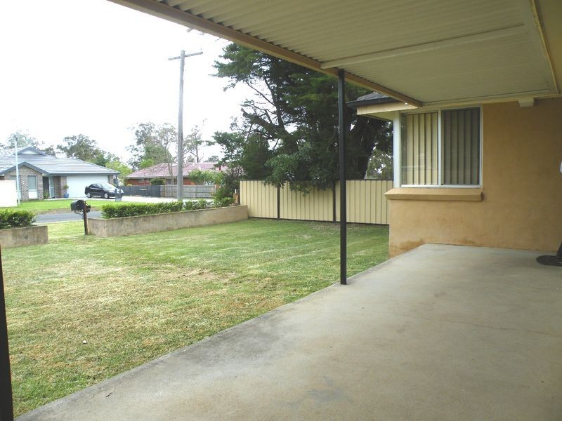 18 Hunter Street, Tahmoor NSW 2573