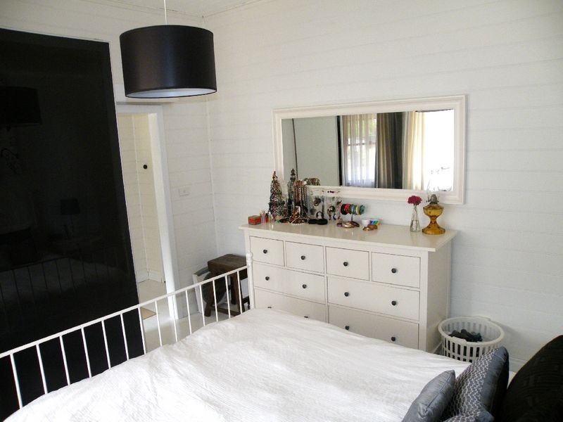 50 Carlton Rd, Thirlmere NSW 2572